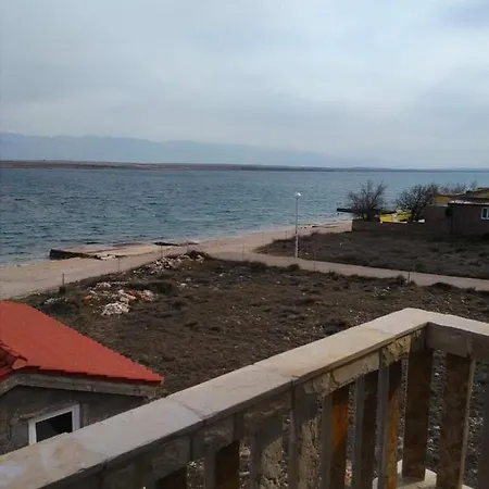 Periska Apartmán Vir